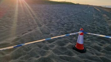 Beach cordoned off as bomb squad called out to Mablethorpe